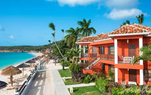  Caribbean Honeymoon Beachfront Butler Suite - OHS (4)